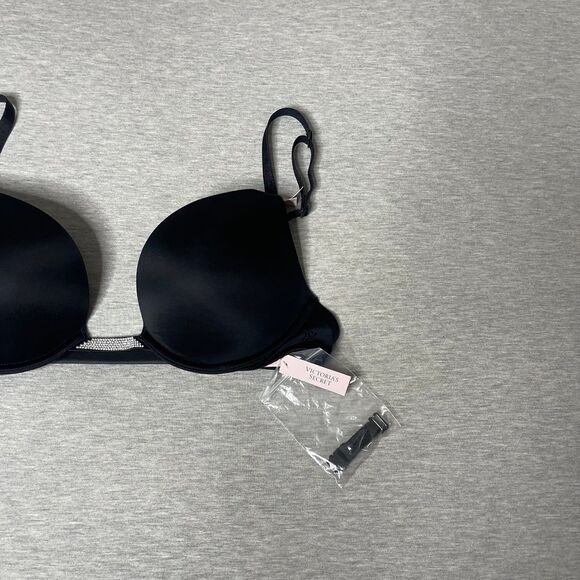 Victoria’s Secret Bare Plunge Convertible Shine Push-Up Bra - Picture 6 of 8